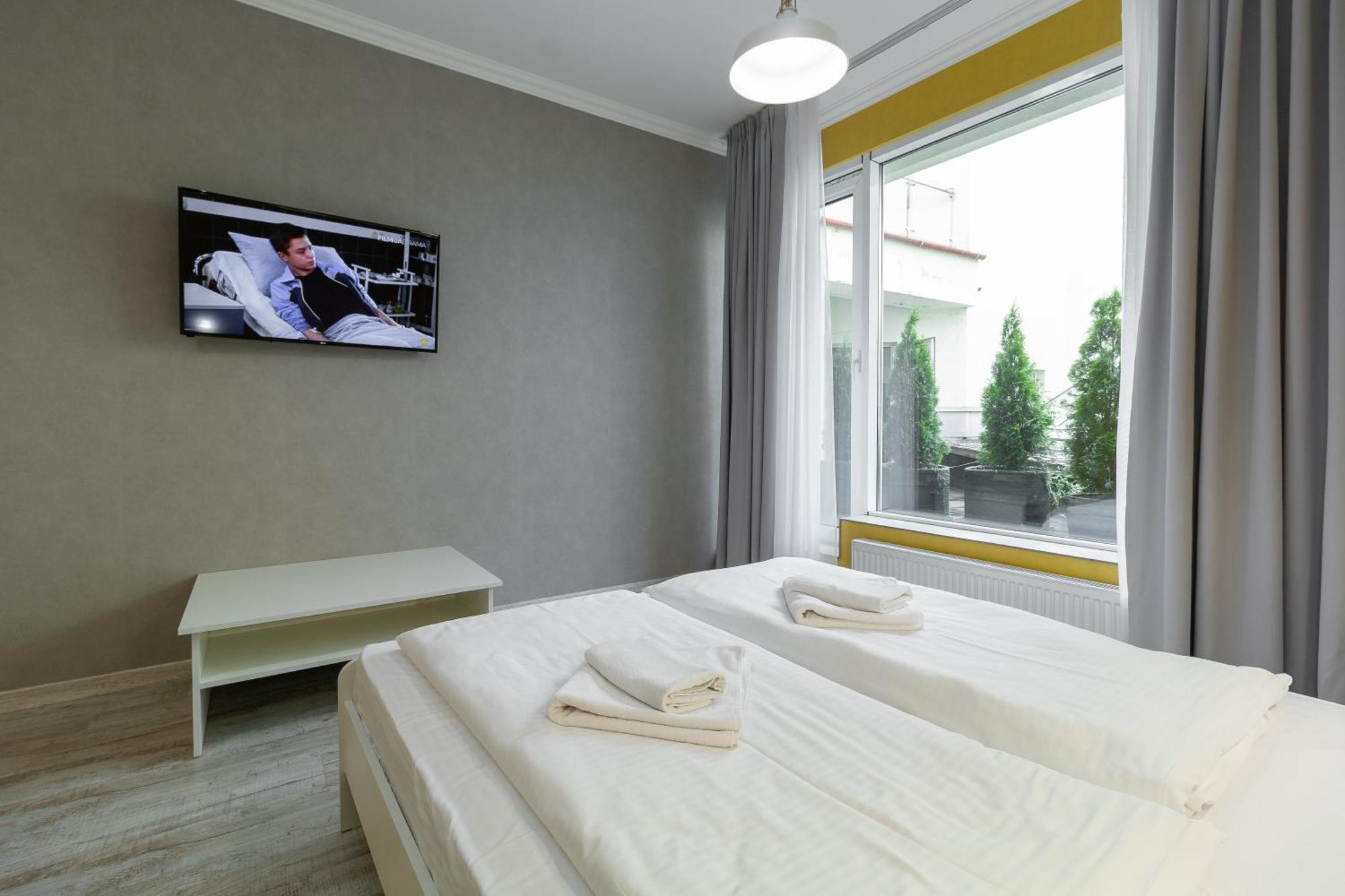 Opera Passage & 3* Lviv