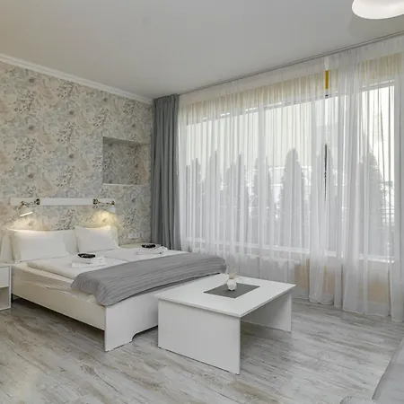 Opera Passage Hotel & Apartments Lviv Exterior photo